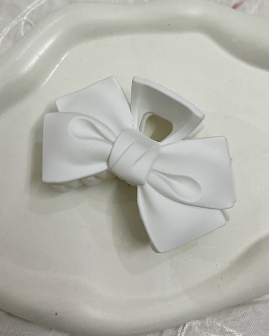 Large Bow Claw (snow)
