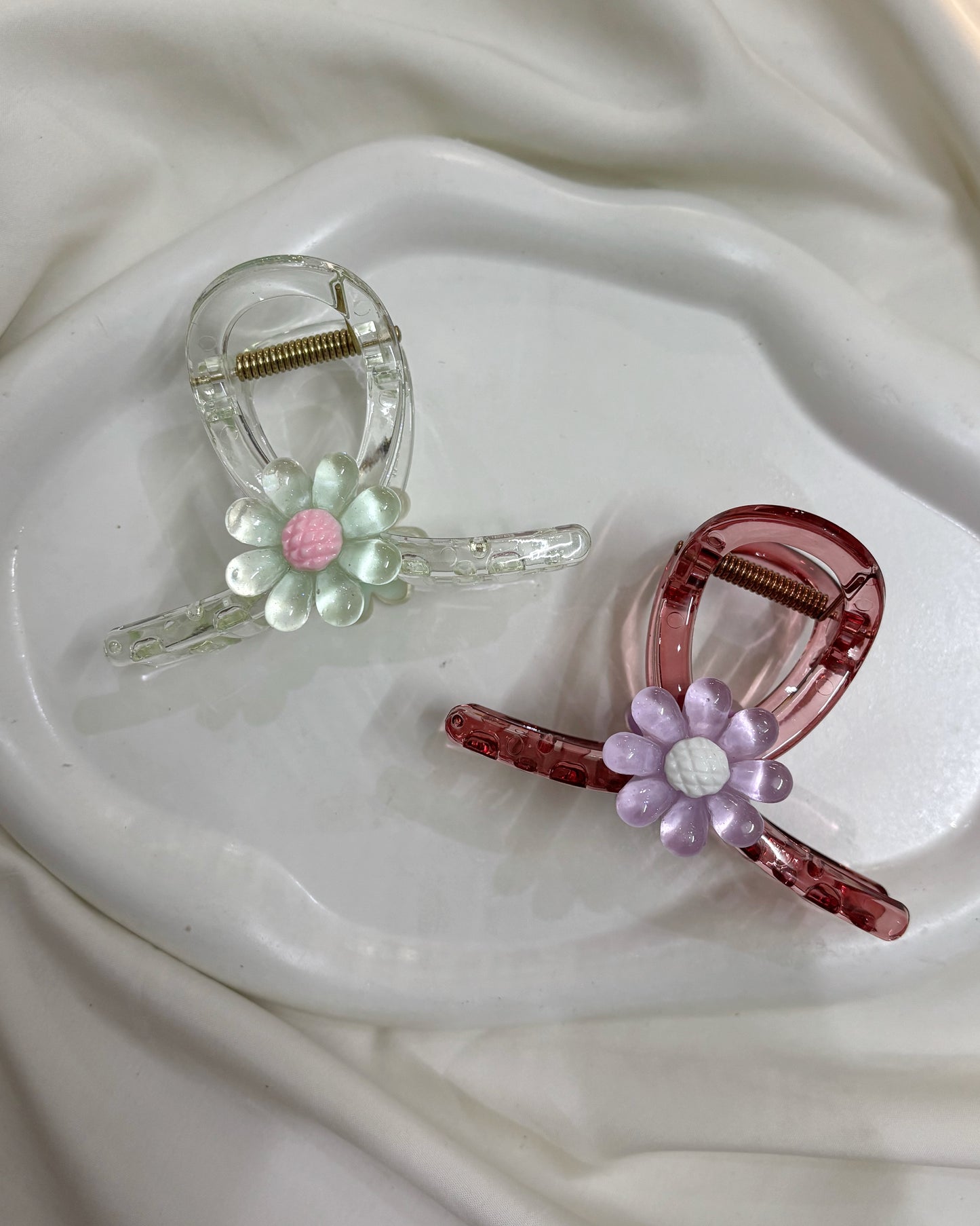 Crystal flower claws