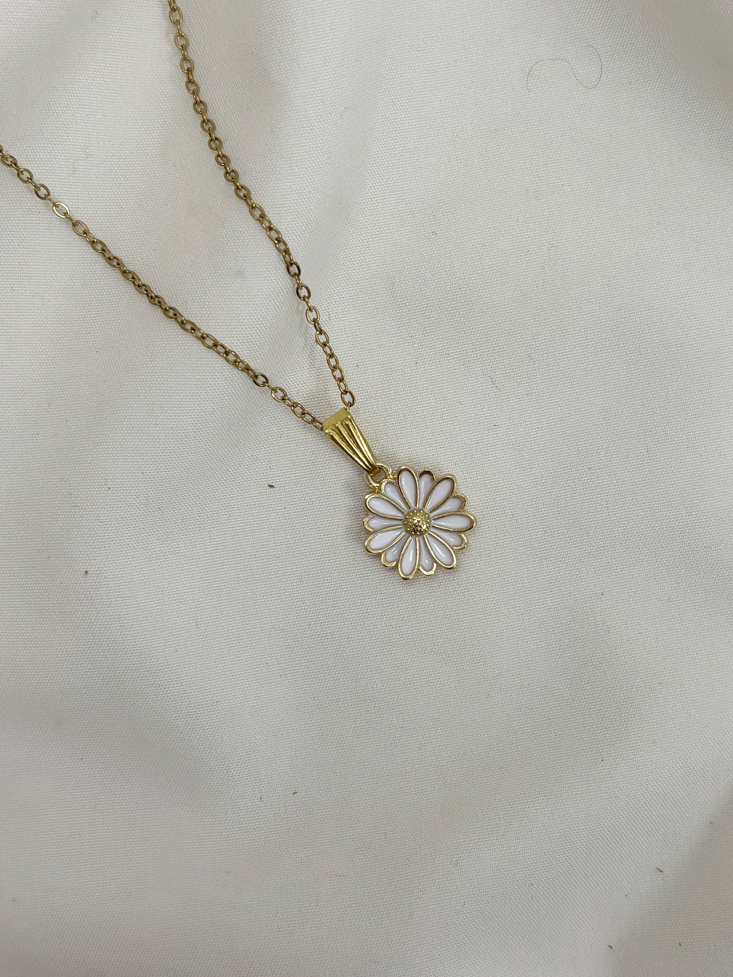 DAISY pendant