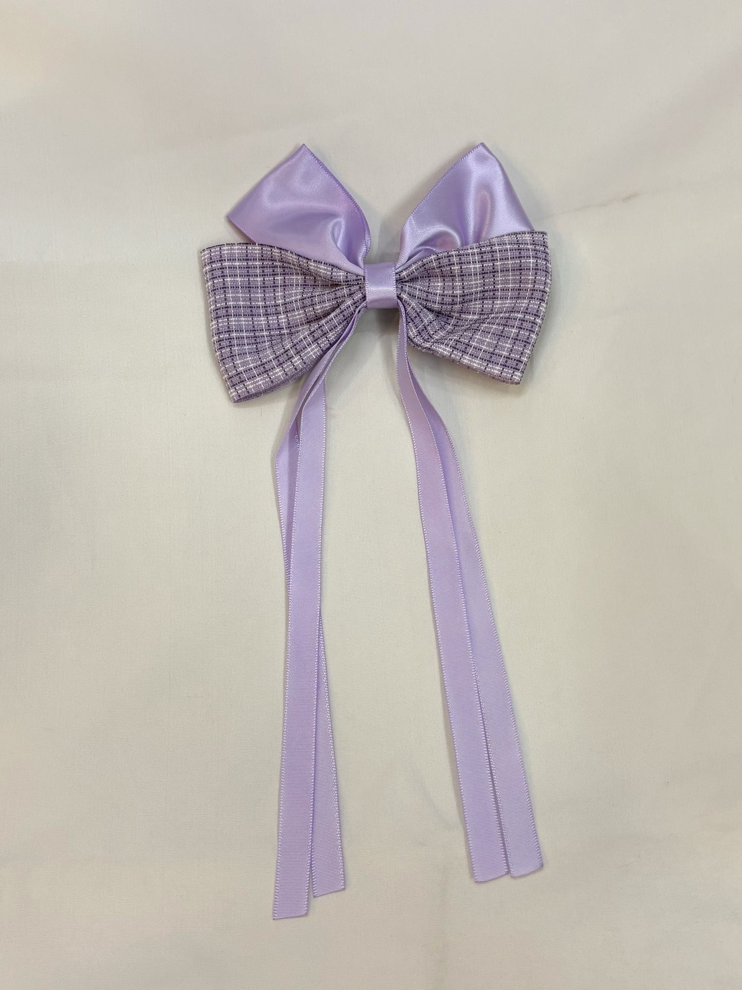 Korean hairbow lilac