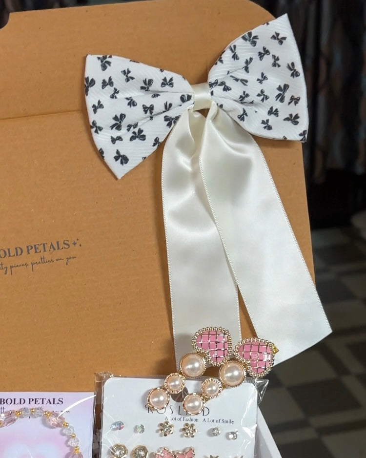 LABUBU gift combo