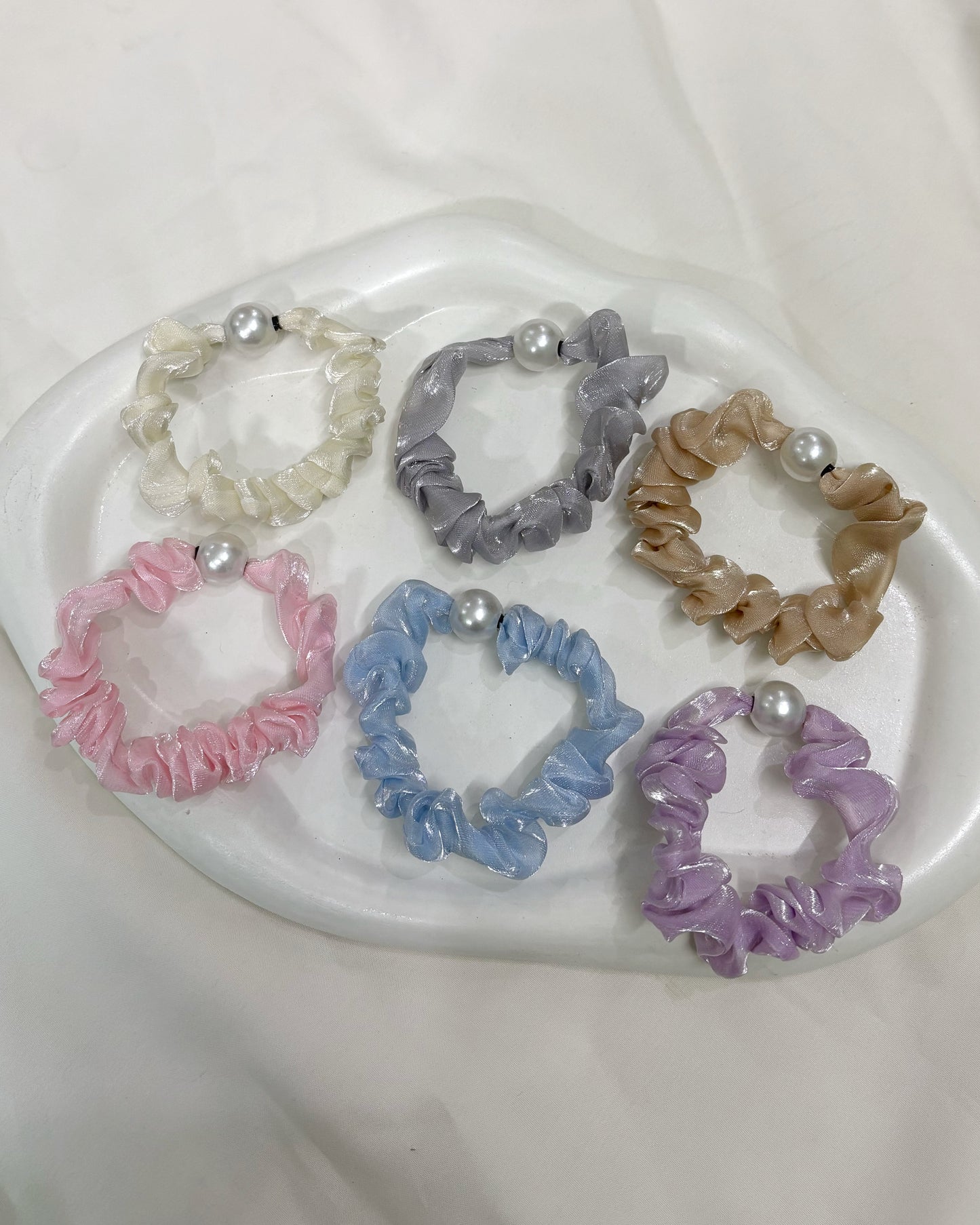 6 skinny scrunchies
