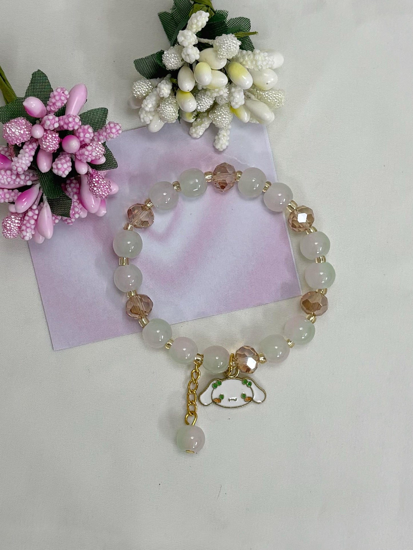 cinnamon roll pista charm bracelet