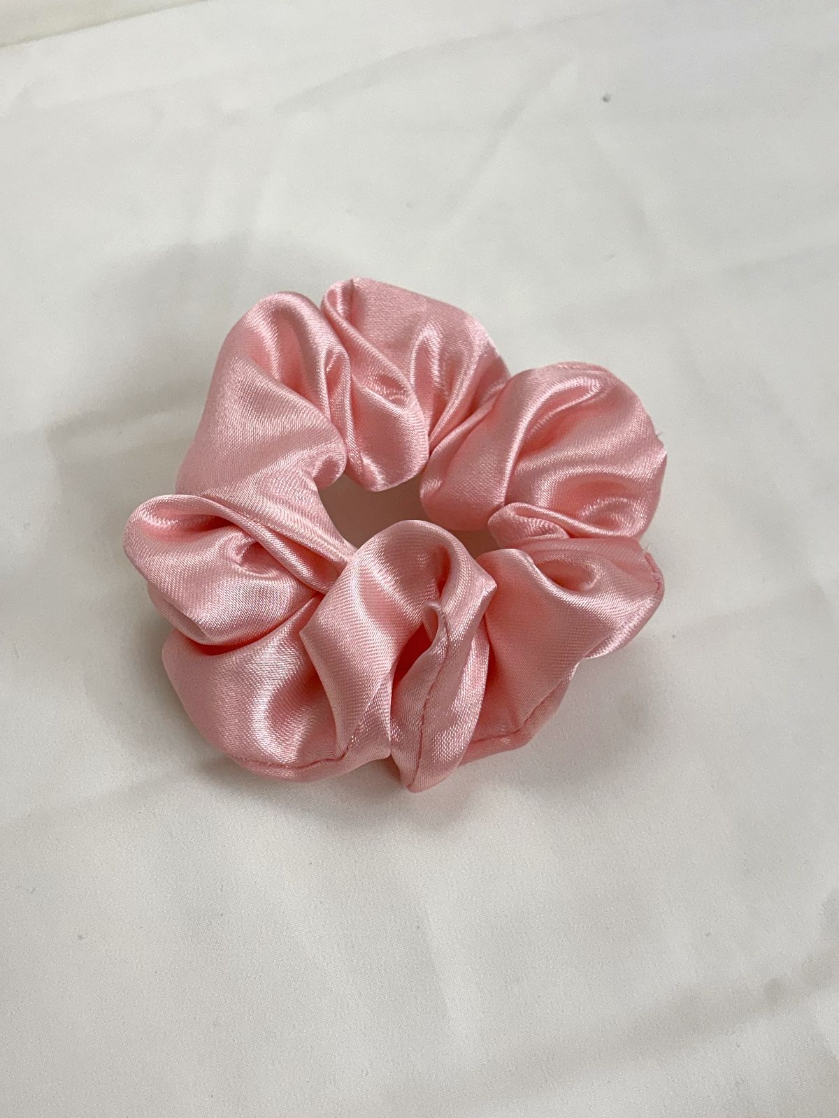 carrot pink scrunchie