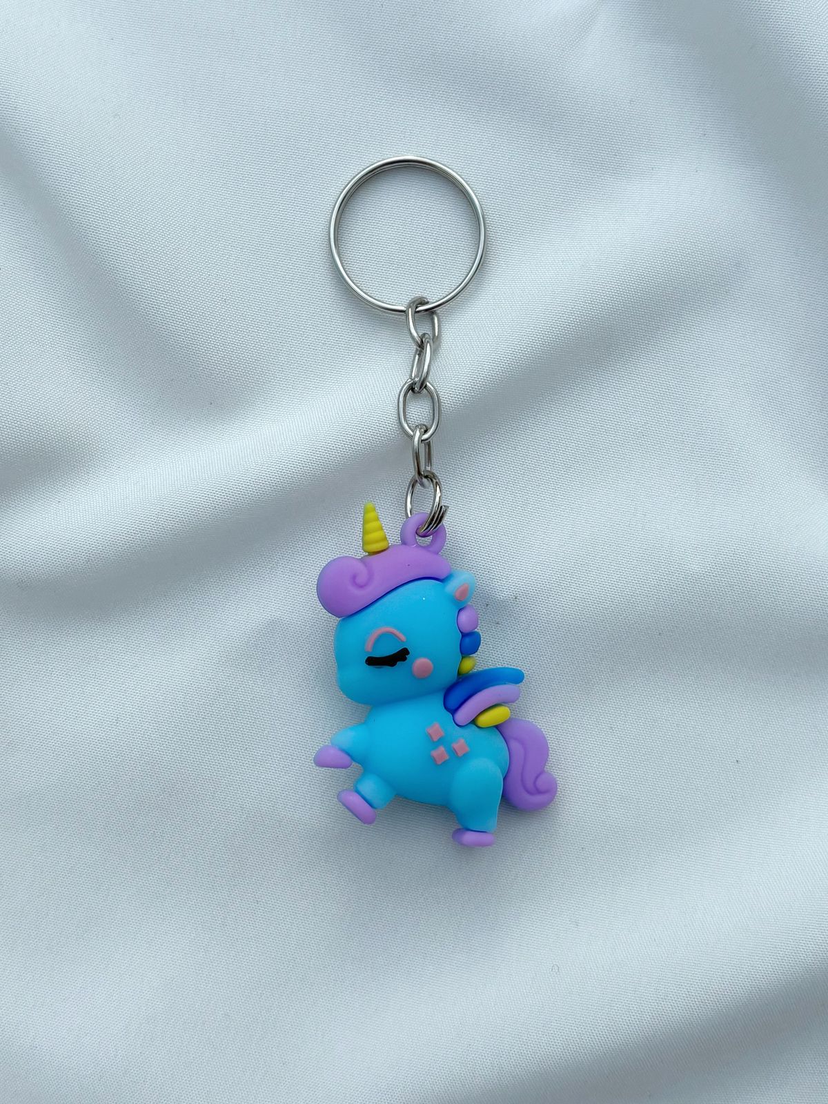 partygirl unicorn keychain (blue)