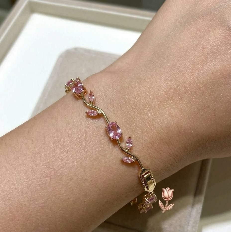 Tulip bracelet