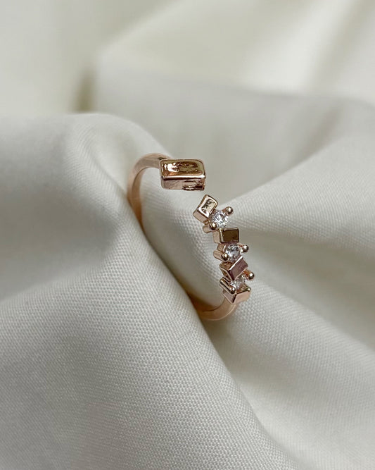 Tiara ring (gold plated)