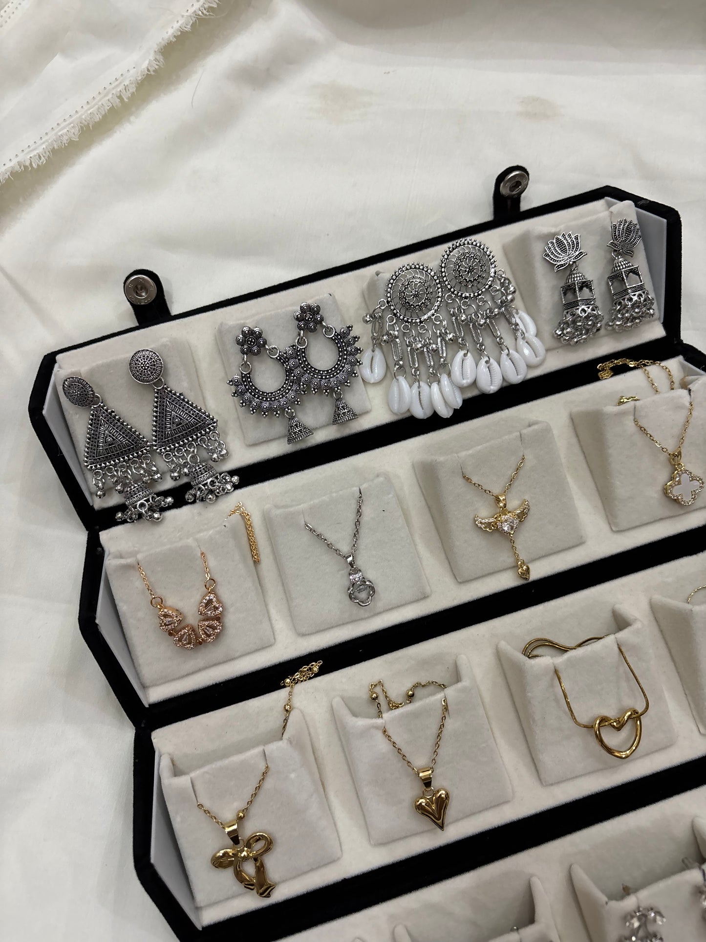 Mia gift box