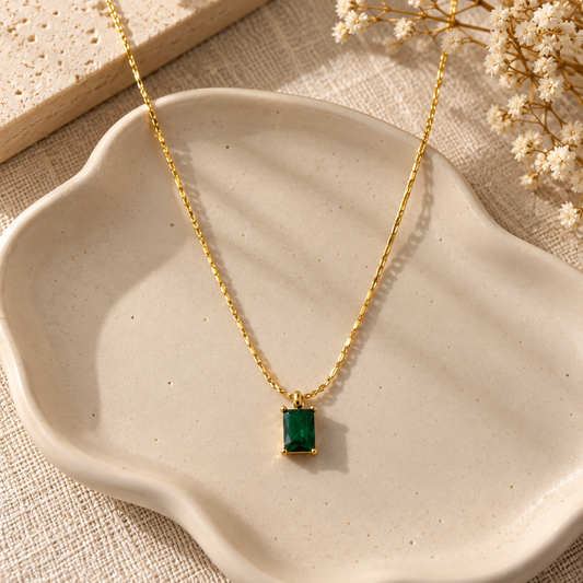 Emerald pendant