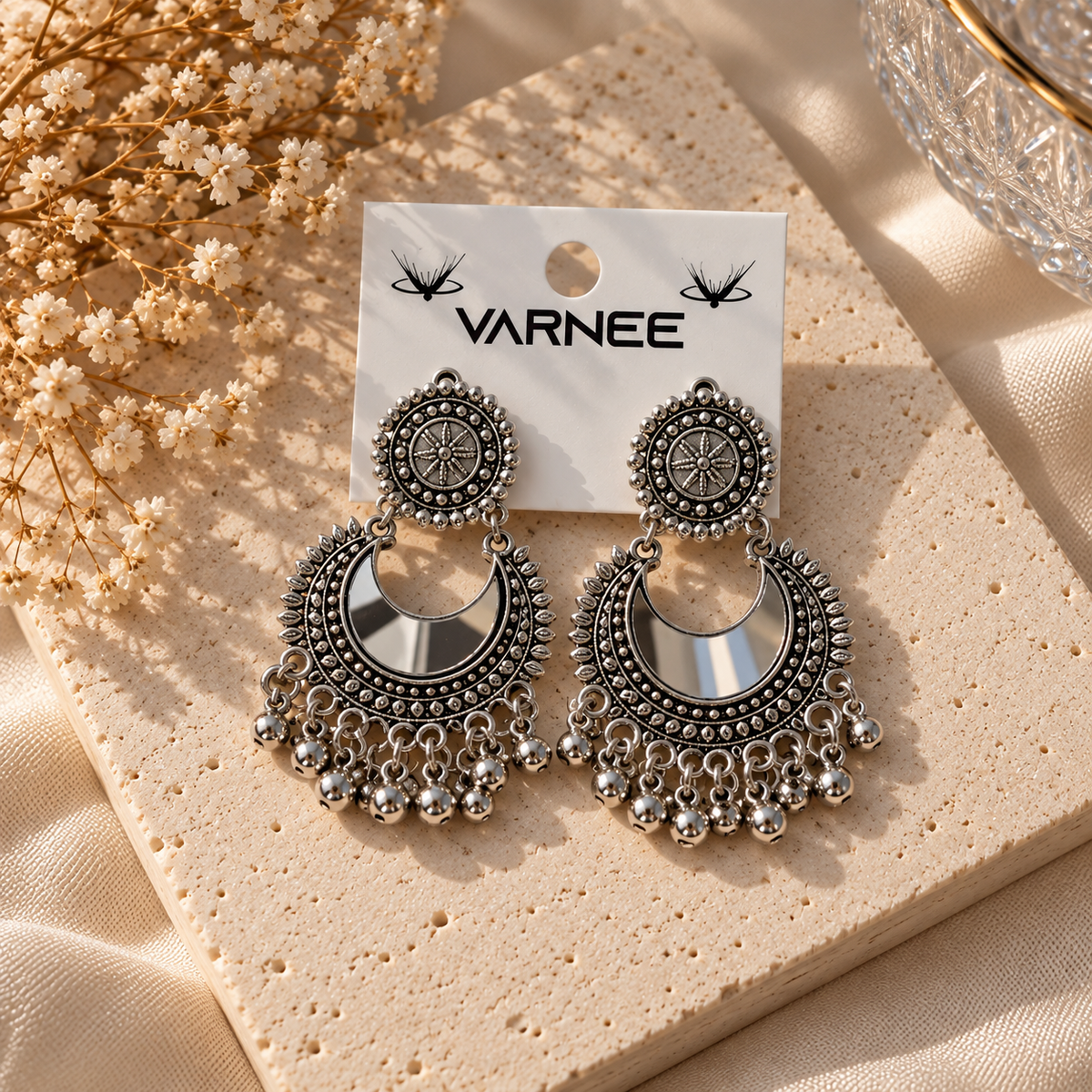 Moonlit jhumka