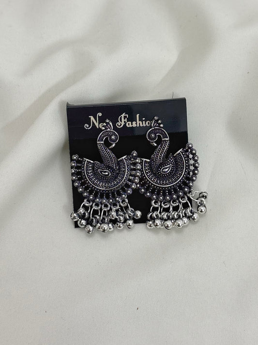 Dancing peacock jhumka