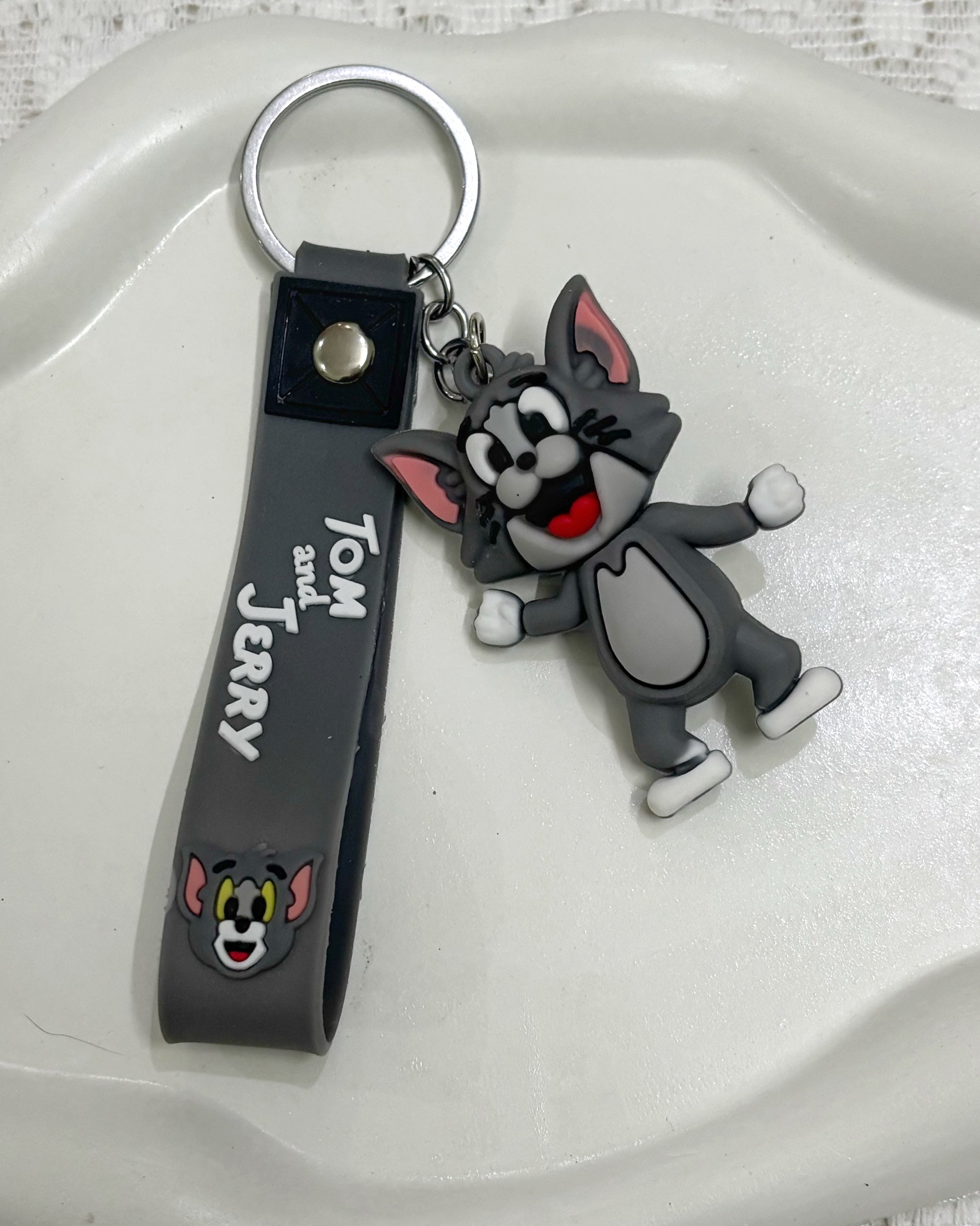 Tom keychain – Bold Petals