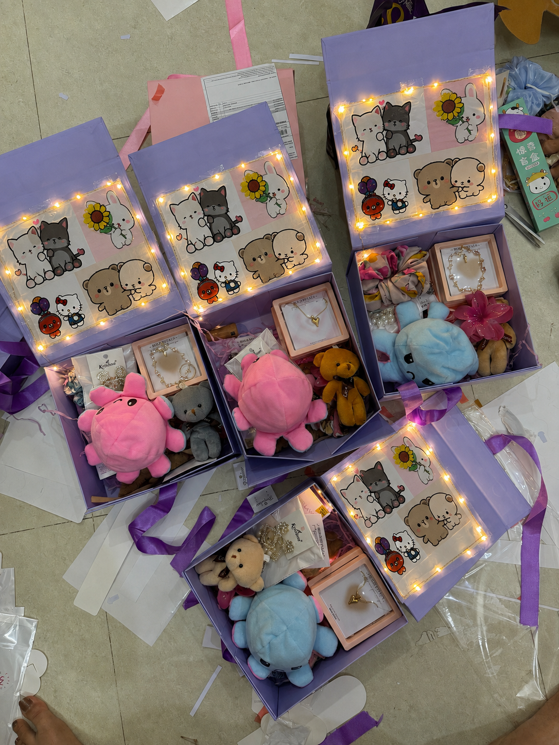 Twilight hamper