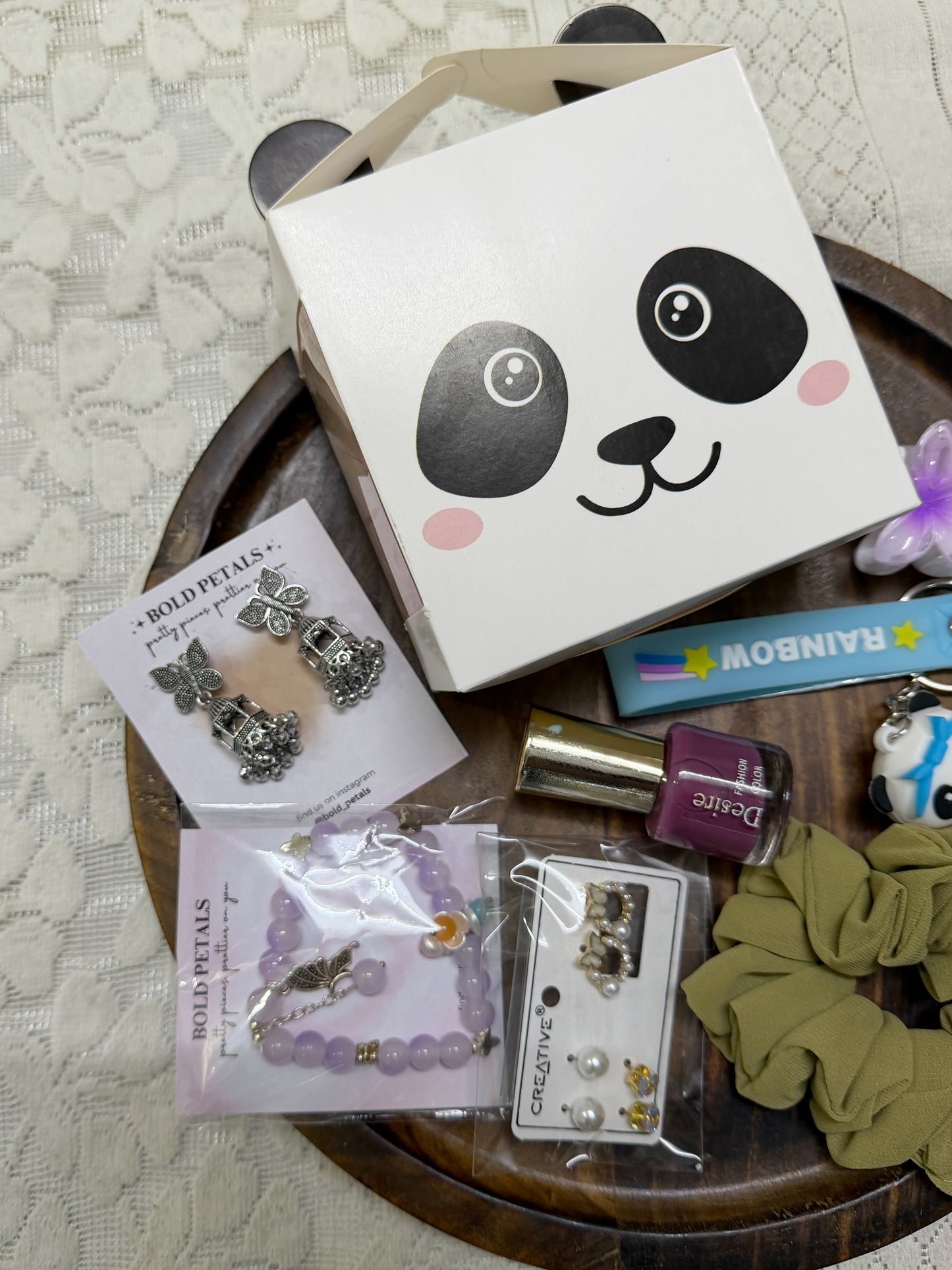 Panda Lovebox