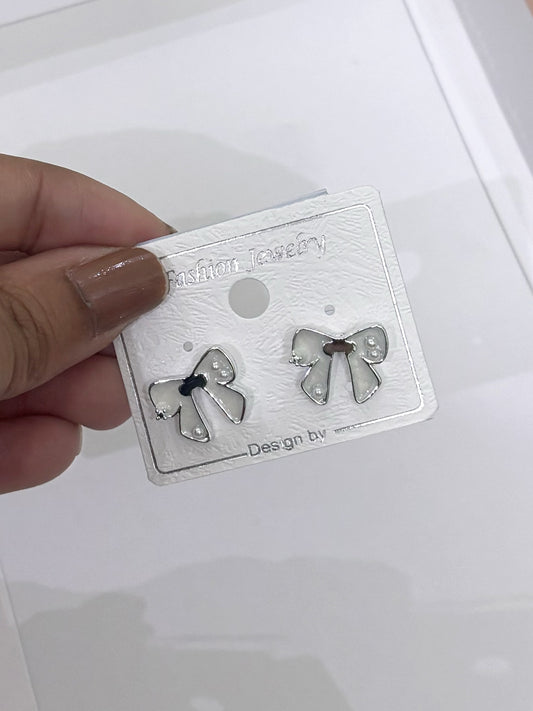 Bow studs