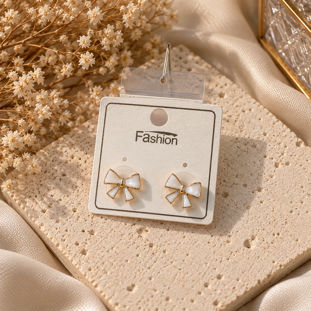 Minimal bow earrings
