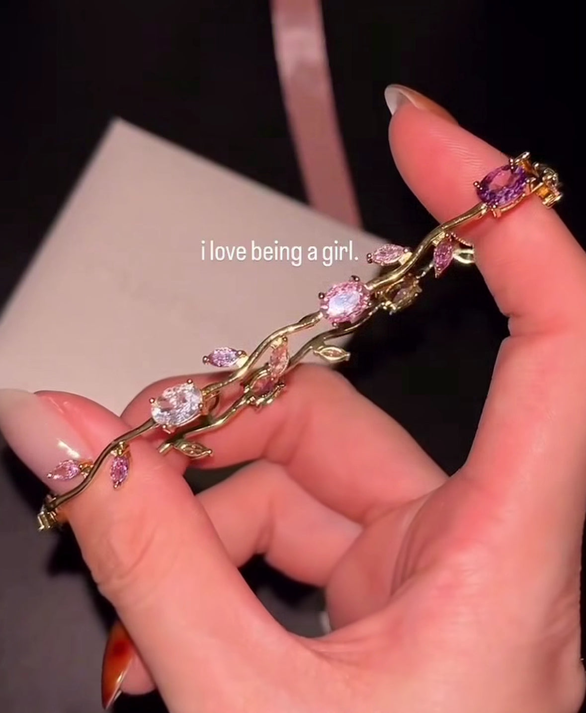 Tulip bracelet