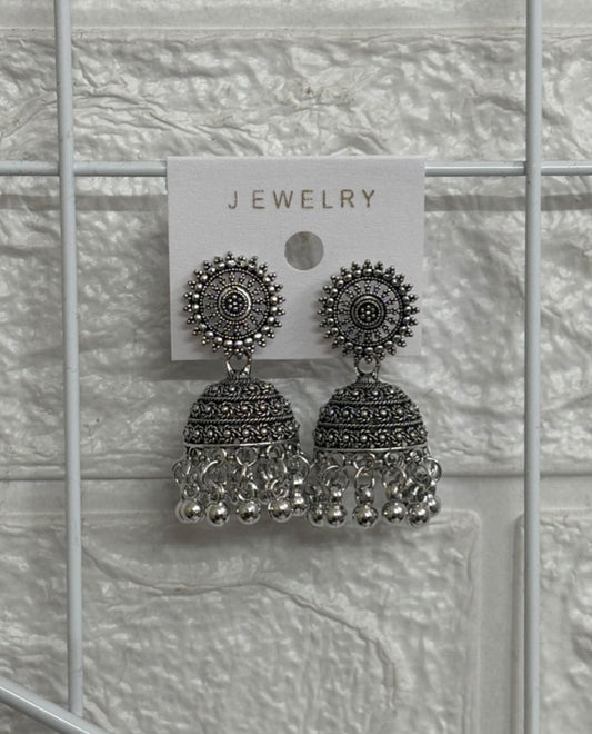 jhoomar jhumka
