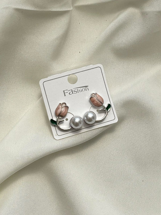 tulip pearl earrings