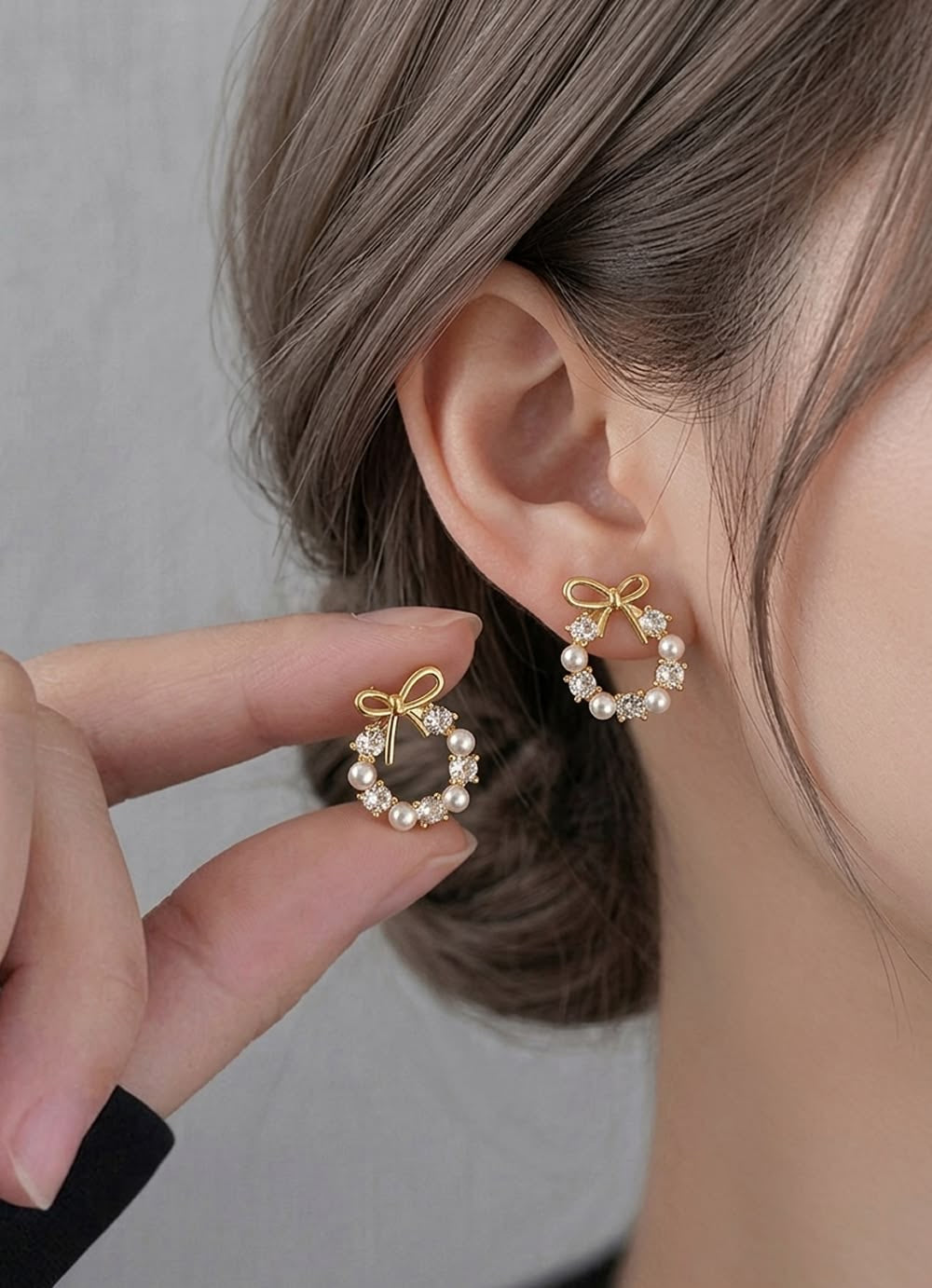 Tiara bow earrings