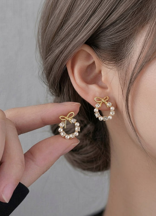 Tiara bow earrings
