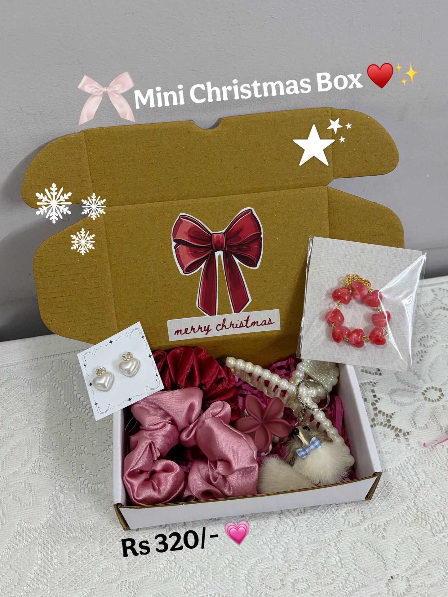 Mini Christmas hamper